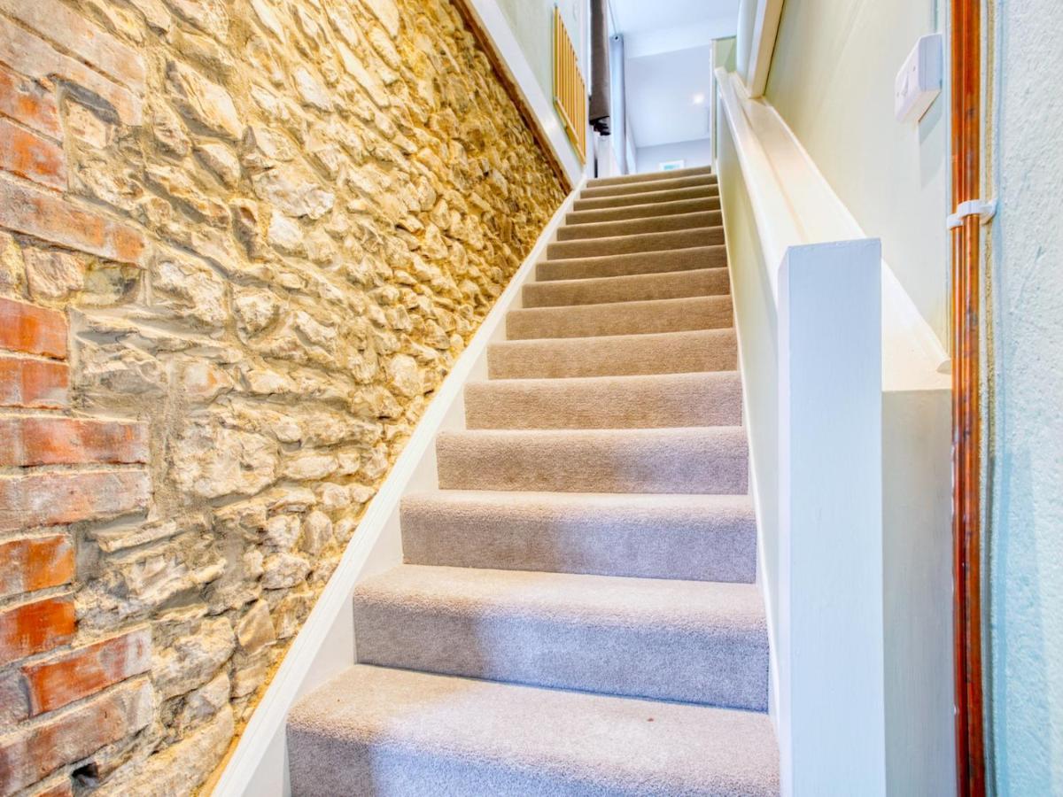 Pass The Keys Lovely 2-Bed Apartment Colyton Near Jurassic Coast Dış mekan fotoğraf